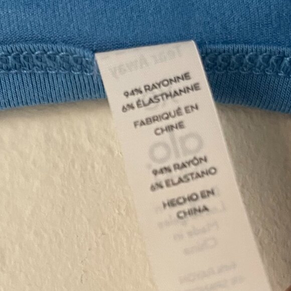 Alo Yoga Cover Tank Womens XS Blue Cropped Twist Front Stretch Soft Sleeveless - Picture 5 of 7